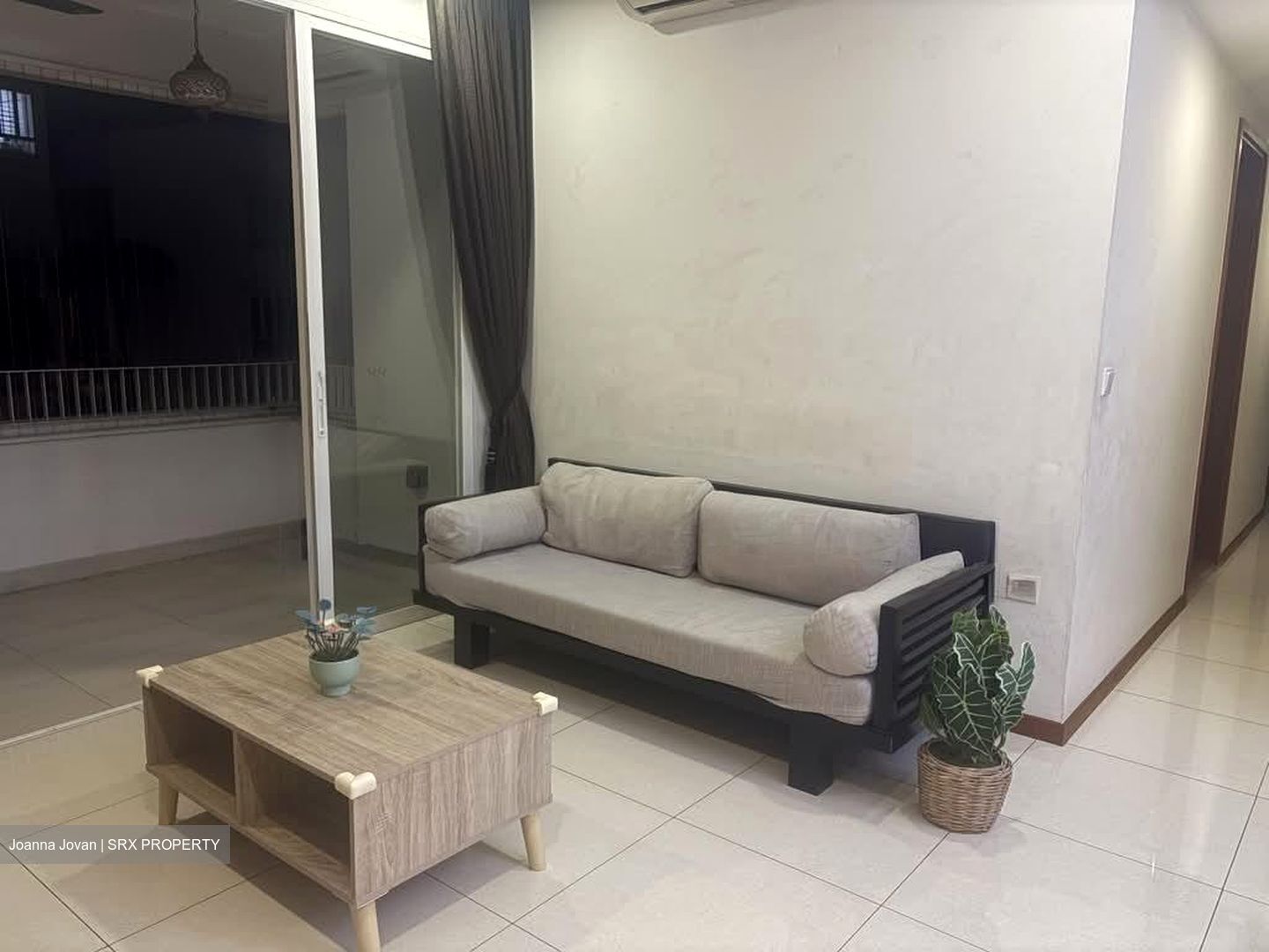 Mi Casa (D23), Condominium #556158671